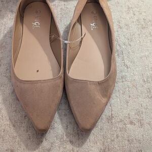 Vince Camuto Tan Pointed Toe Flats